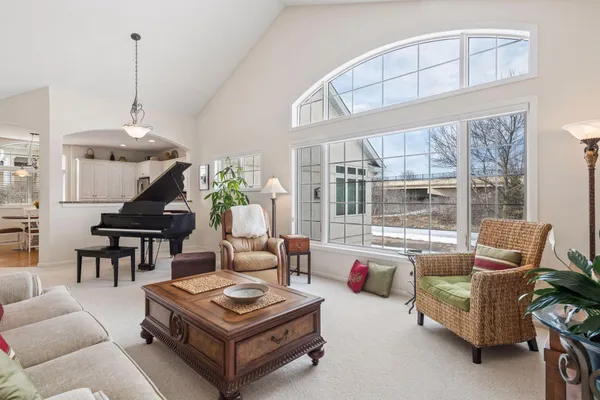 $599,900 | 16807 49th Place North, Plymouth, MN 55446
