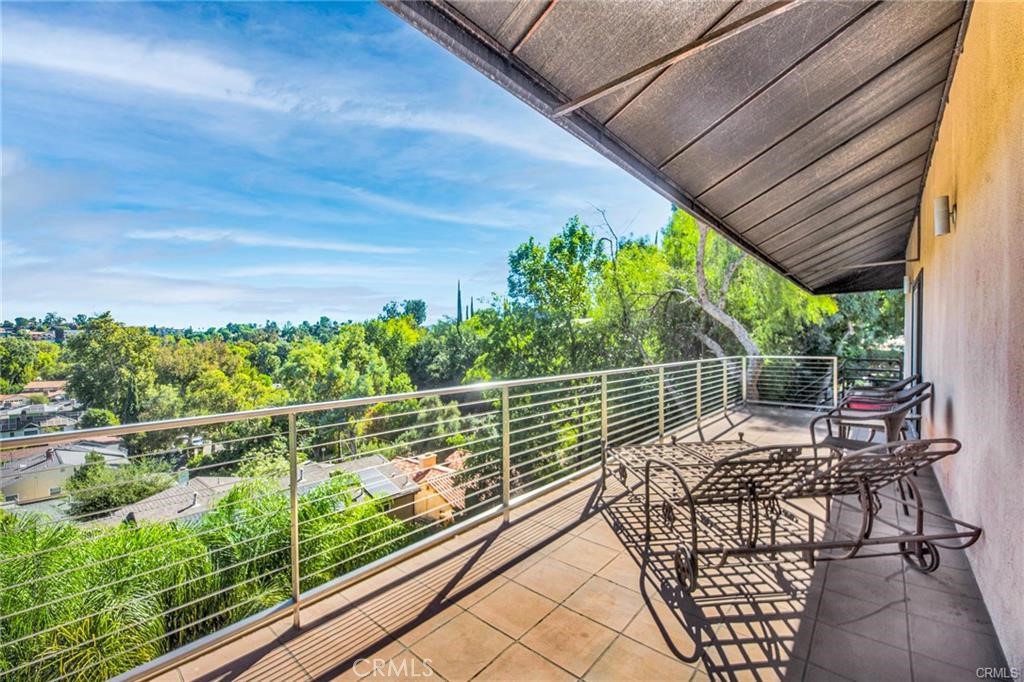 5084 Campo Road Los Angeles, CA 91364 - Photo 23 of 29