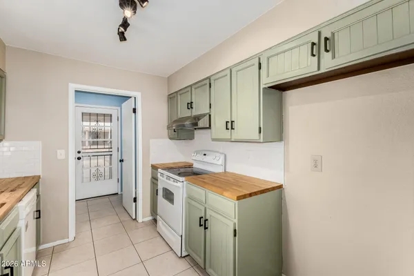 $314,900 | 5308 South La Rosa Drive, Tempe, AZ 85283