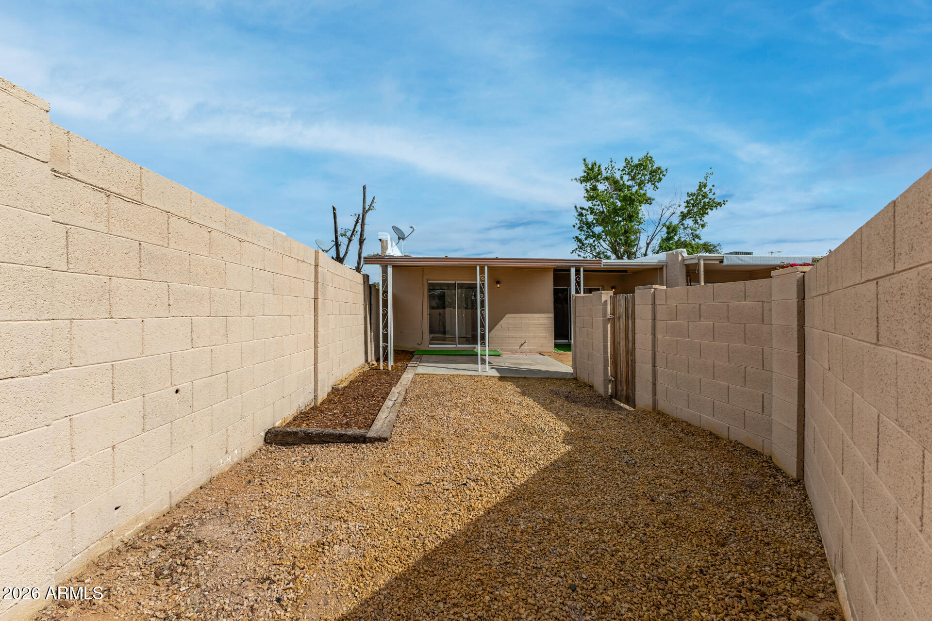 5308 South La Rosa Drive Tempe, AZ 85283 - Photo 31 of 33 40 - La Rosa