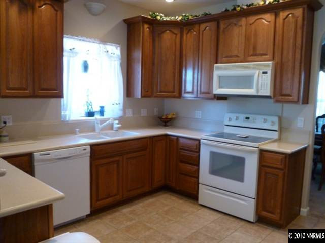 4983 Hombre Way Reno, NV 89502 - Photo 2 of 8 Photo 2