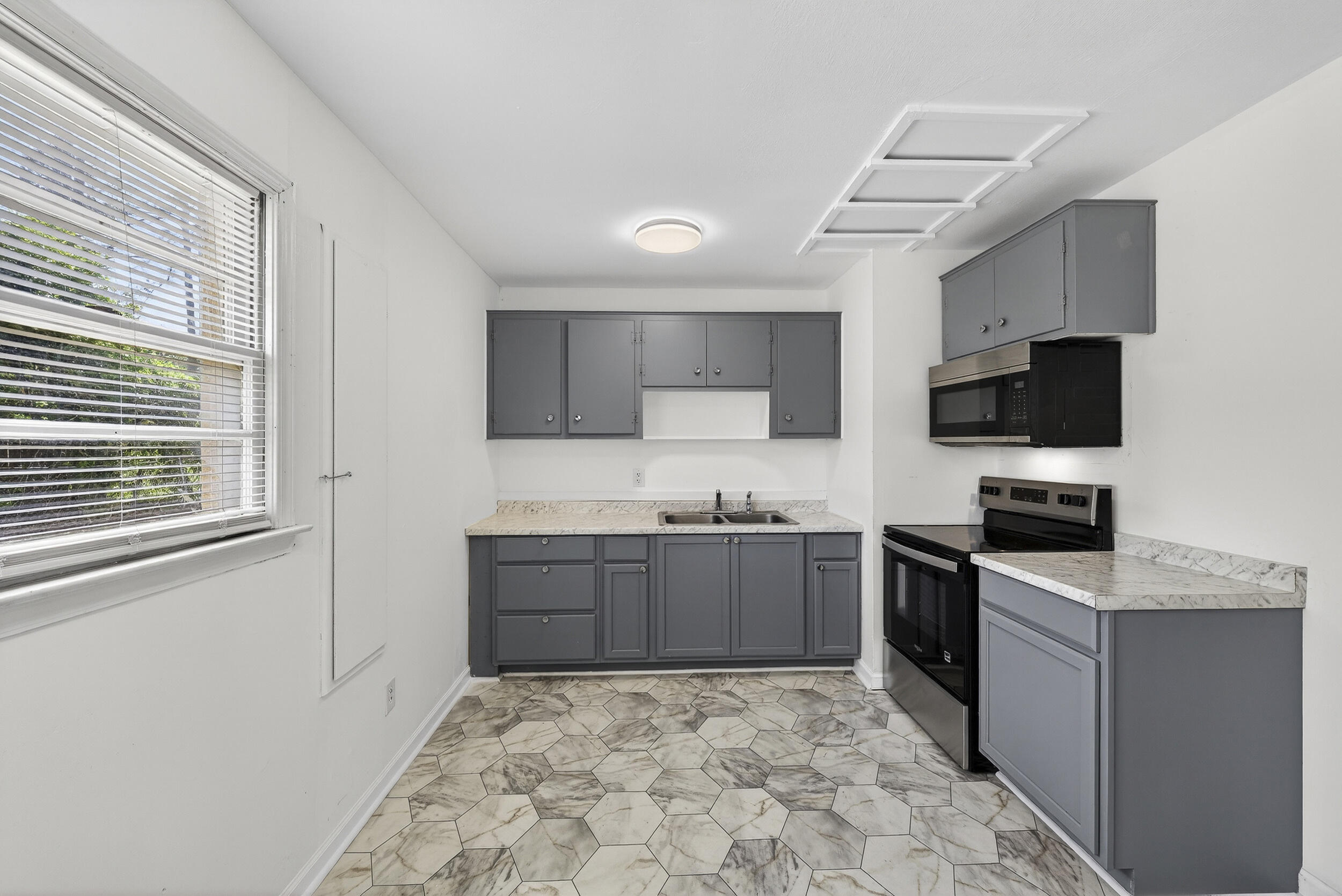 2002 Evergreen Drive Augusta, GA 30909 - Photo 20 of 42 34_r6ii1187