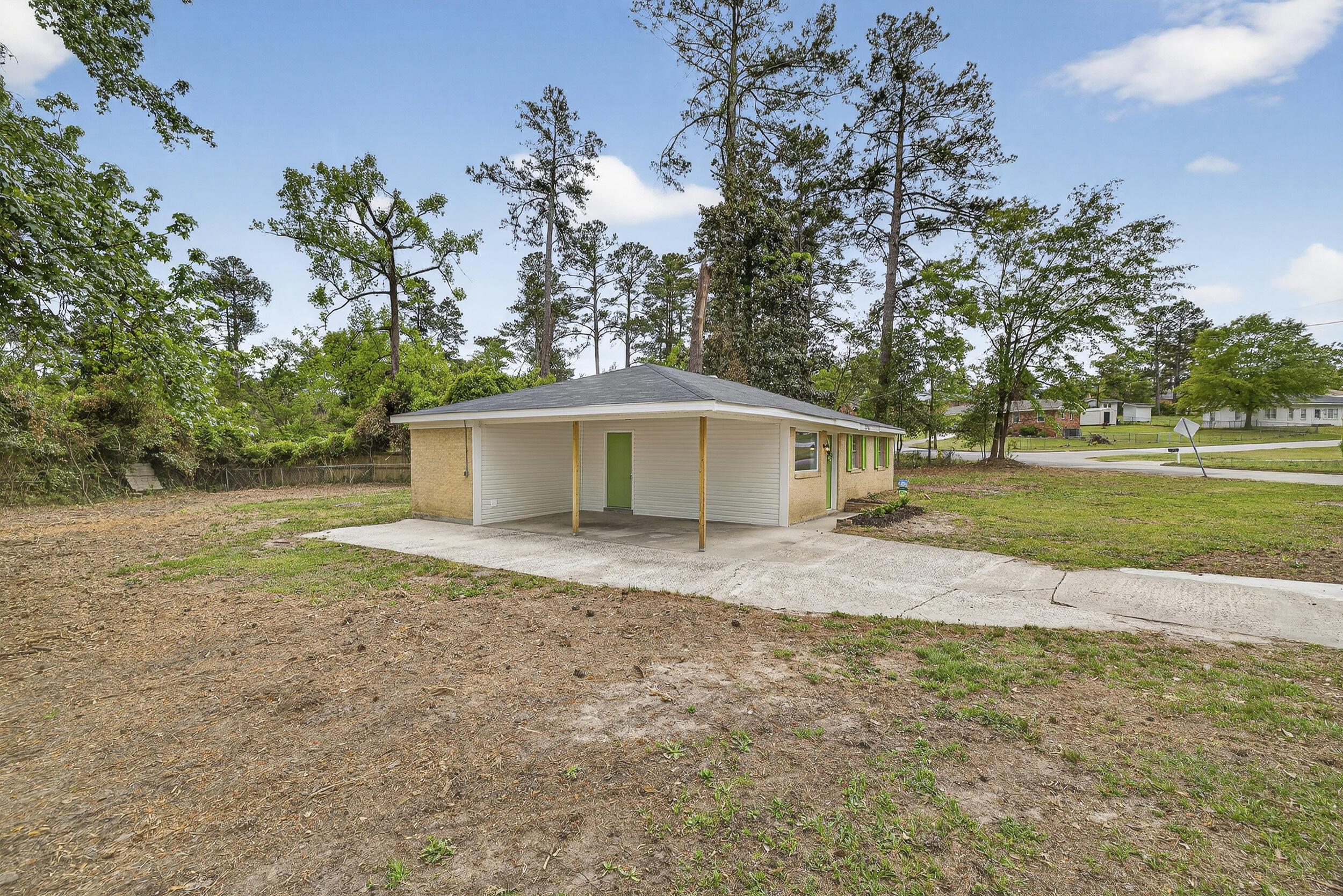 2002 Evergreen Drive Augusta, GA 30909 - Photo 6 of 42 9_r6ii1598