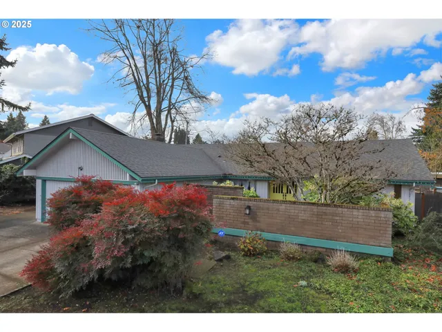 $460,000 | 2776 Elysium Avenue, Eugene, OR 97401