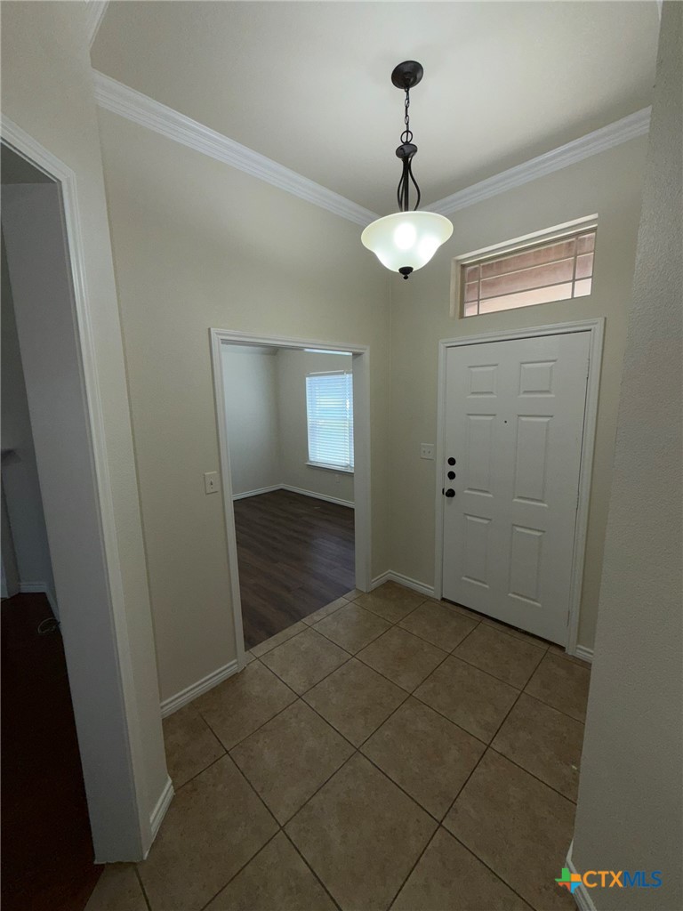 1022 Canyon Ridge Drive Temple, TX 76502 - Photo 2 of 10