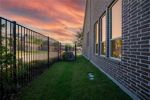 $700,000 | 5912 Uplands Drive, McKinney, TX 75070