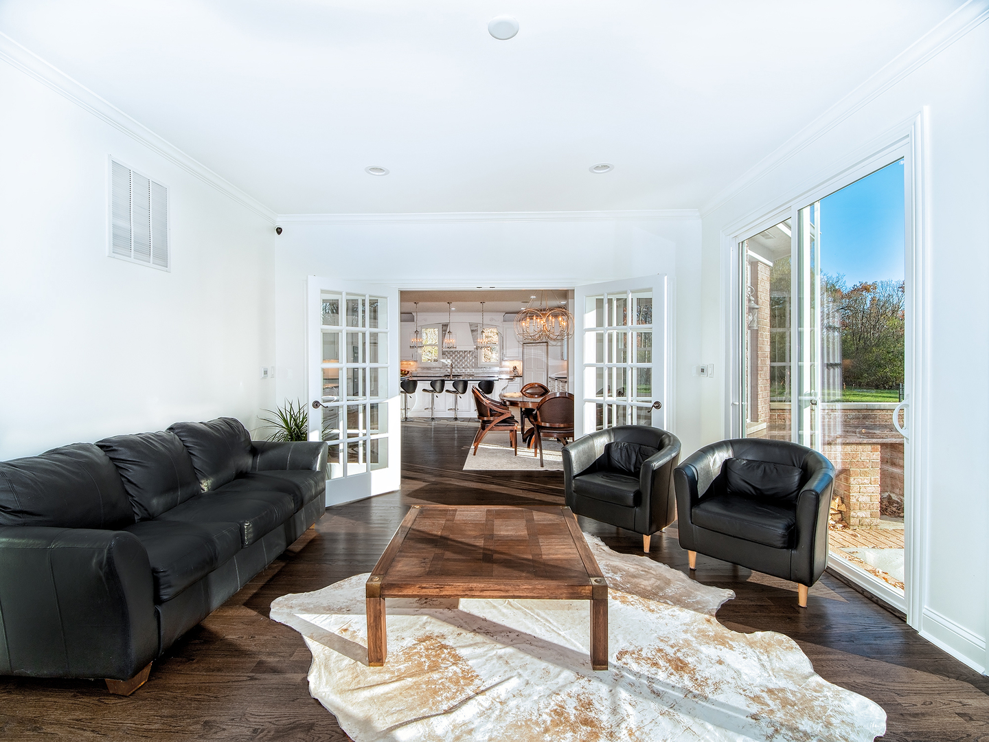 700 Timber Trail Riverwoods, IL 60015 - Photo 42 of 55 a living room with furniture and a large window