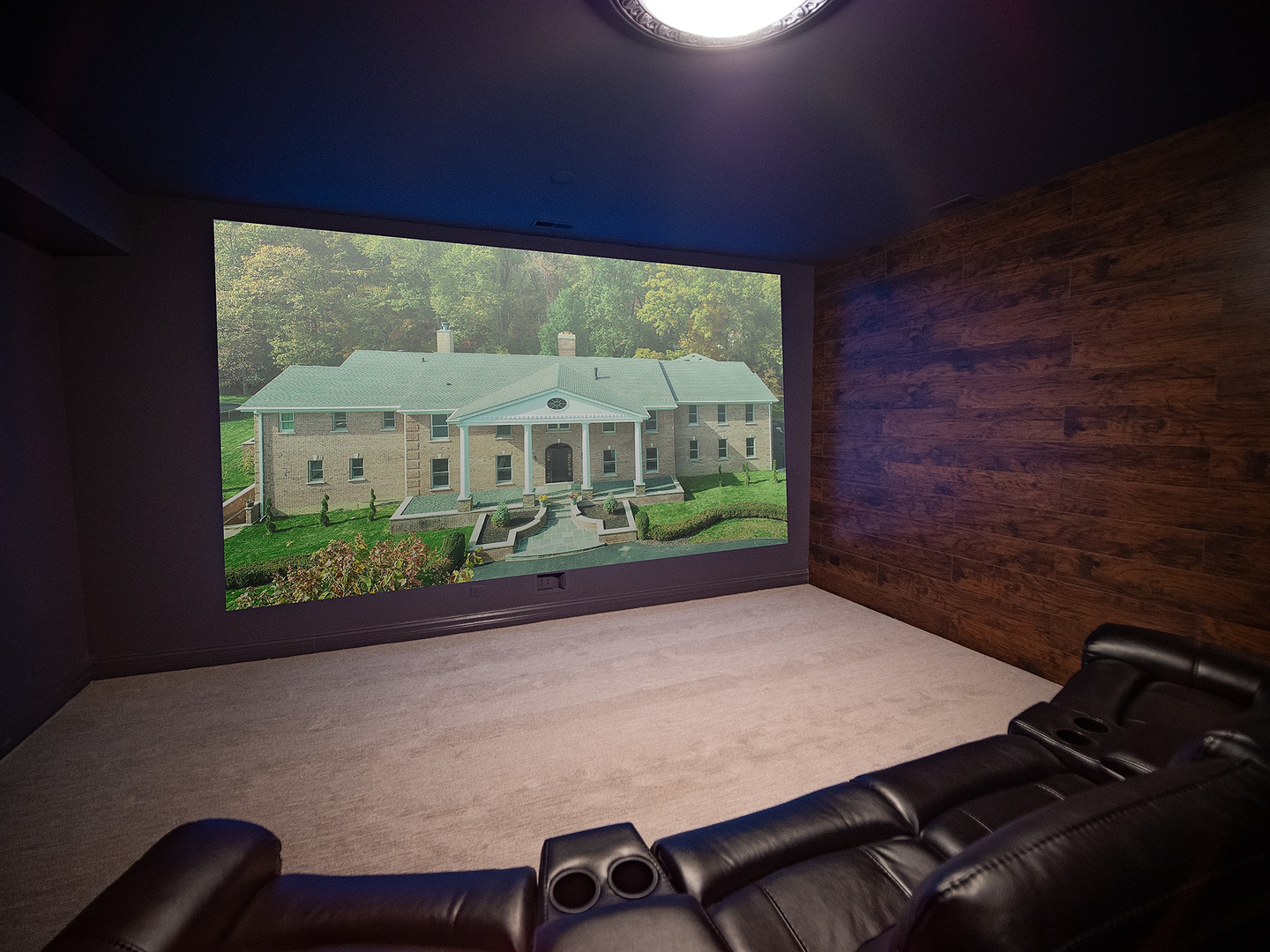 700 Timber Trail Riverwoods, IL 60015 - Photo 45 of 55 an outdoor view from a window