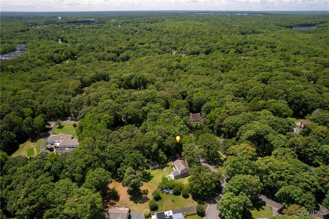11911 Kilrenny Road Midlothian, VA 23113 - Photo 37 of 39 an aerial view of a house with a yard