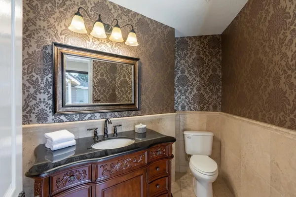 $940,000 | 2500 Van Hoeks Circle, Modesto, CA 95356
