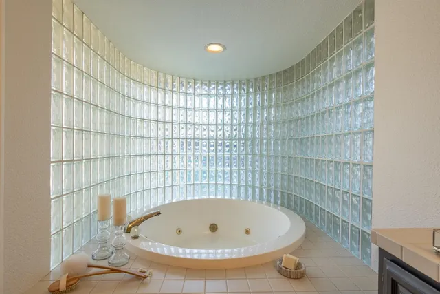 $940,000 | 2500 Van Hoeks Circle, Modesto, CA 95356