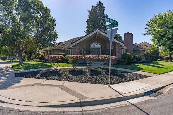 $940,000 | 2500 Van Hoeks Circle, Modesto, CA 95356