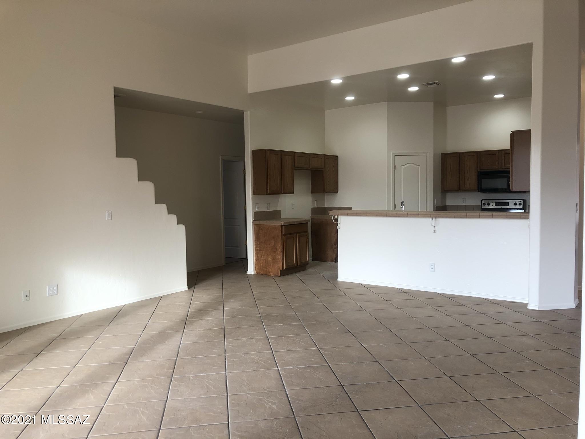 352 Via Bella Donna Rio Rico, AZ 85648 - Photo 11 of 12