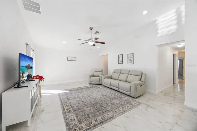 $370,000 | 2015 Orange Avenue, St. Cloud, FL 34769