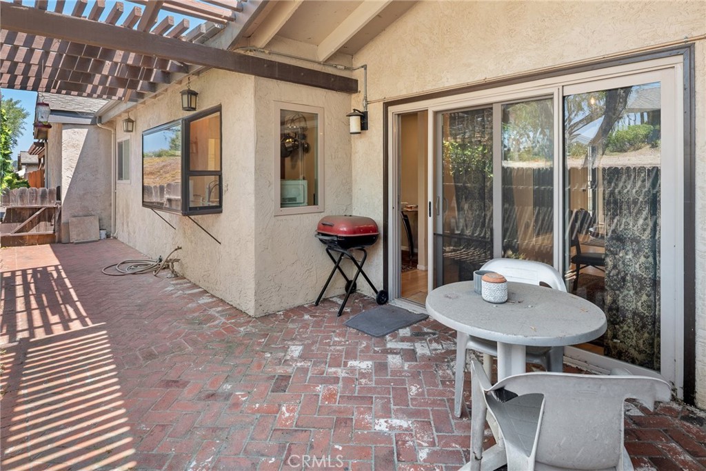 1400 Market Street Vista, CA 92084 - Photo 25 of 31 a view of a lobby area and patio