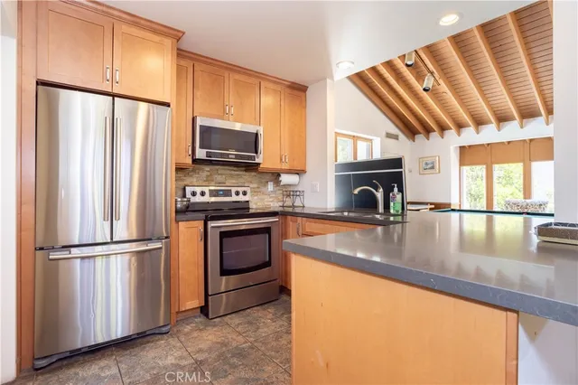 $2,750 | 7205 Summertime Lane, Culver City, CA 90230