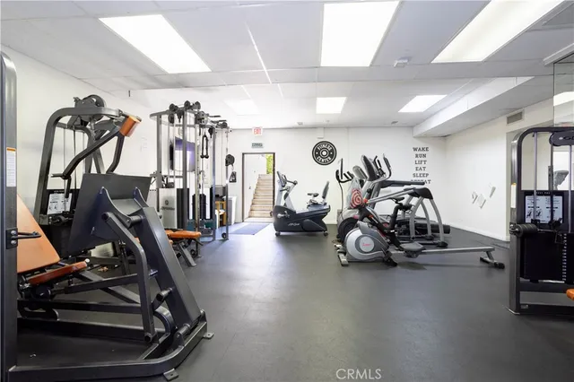 $2,750 | 7205 Summertime Lane, Culver City, CA 90230