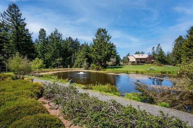 $2,295,000 | 40811 Eureka Hill Road, Point Arena, CA 95468