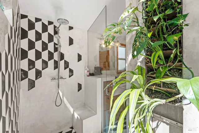 $2,295,000 | 40811 Eureka Hill Road, Point Arena, CA 95468