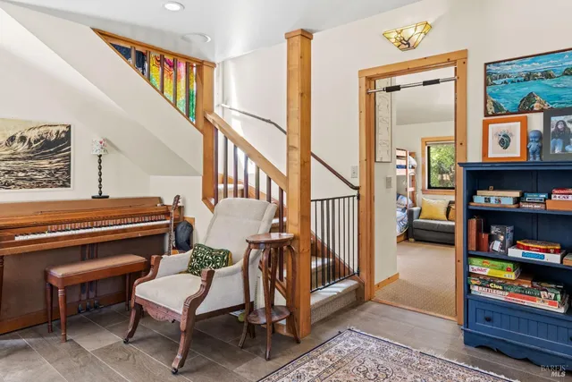 $2,295,000 | 40811 Eureka Hill Road, Point Arena, CA 95468