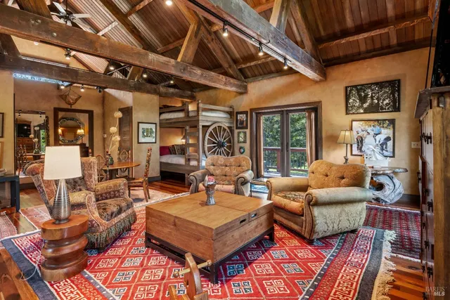 $2,295,000 | 40811 Eureka Hill Road, Point Arena, CA 95468