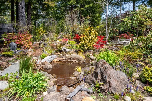 $2,295,000 | 40811 Eureka Hill Road, Point Arena, CA 95468