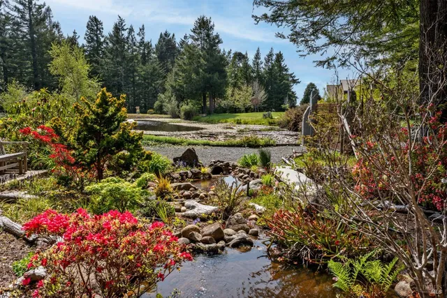 $2,295,000 | 40811 Eureka Hill Road, Point Arena, CA 95468