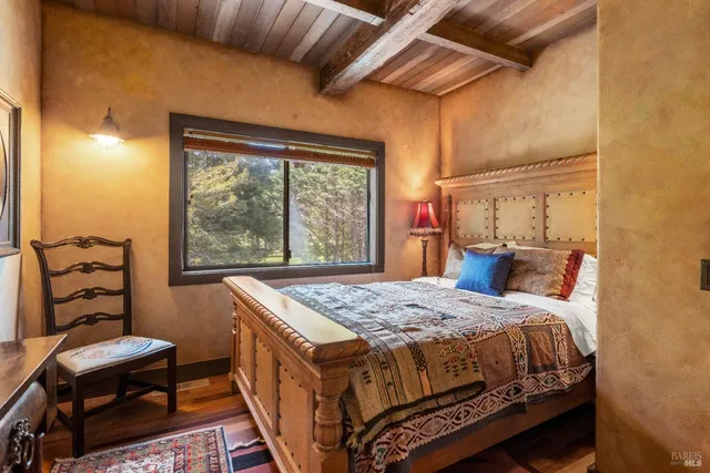 $2,295,000 | 40811 Eureka Hill Road, Point Arena, CA 95468