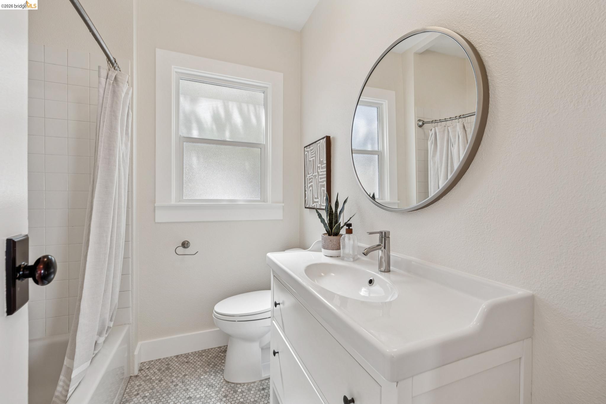 1108 Dwight Way Berkeley, CA 94702 - Photo 29 of 60