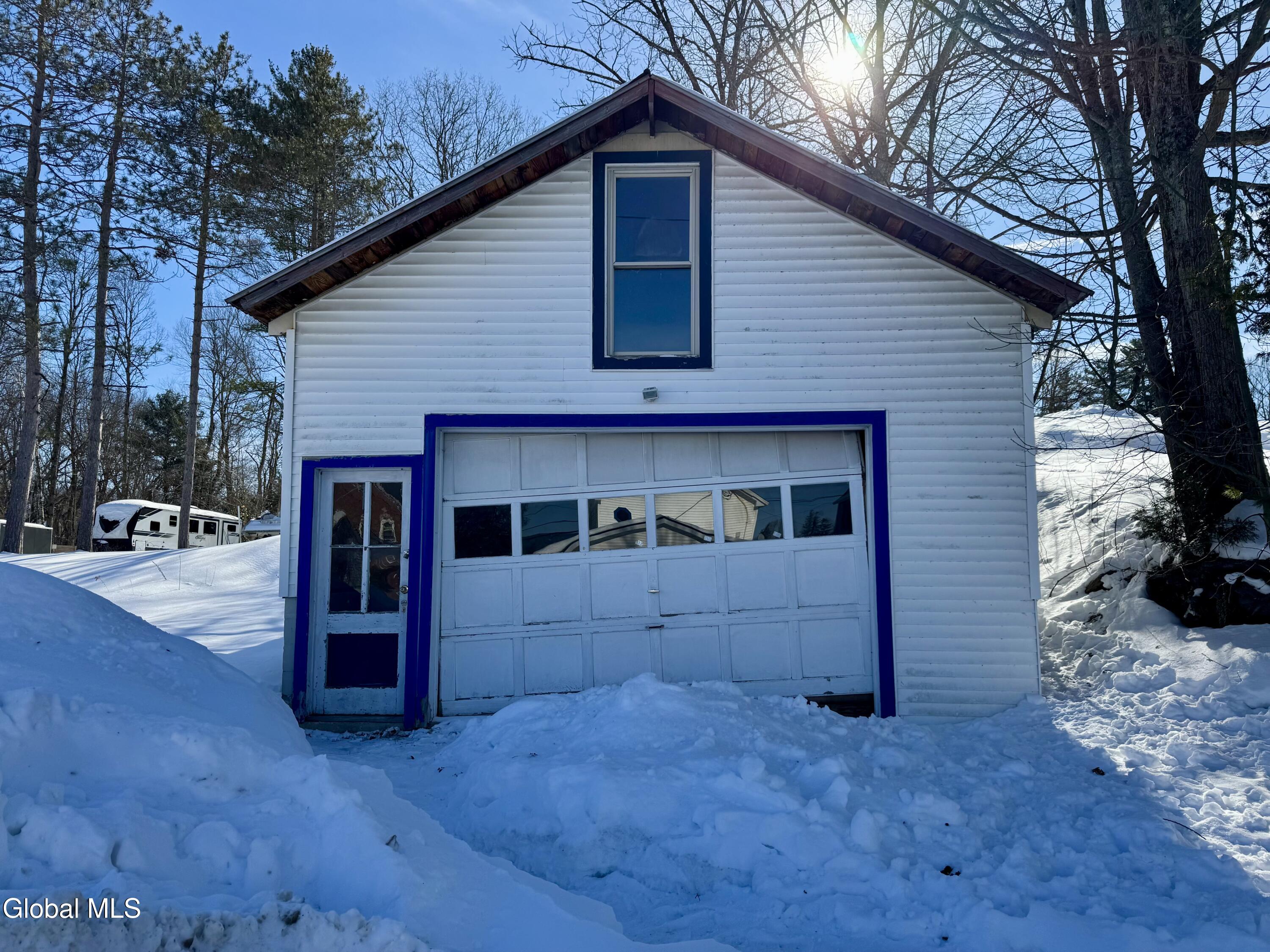 211 Maple Street Corinth, NY 12822 - Photo 5 of 22 IMG_4616