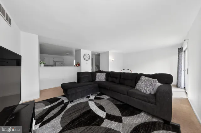 $279,900 | 226 Northdown Drive, Dover, DE 19904