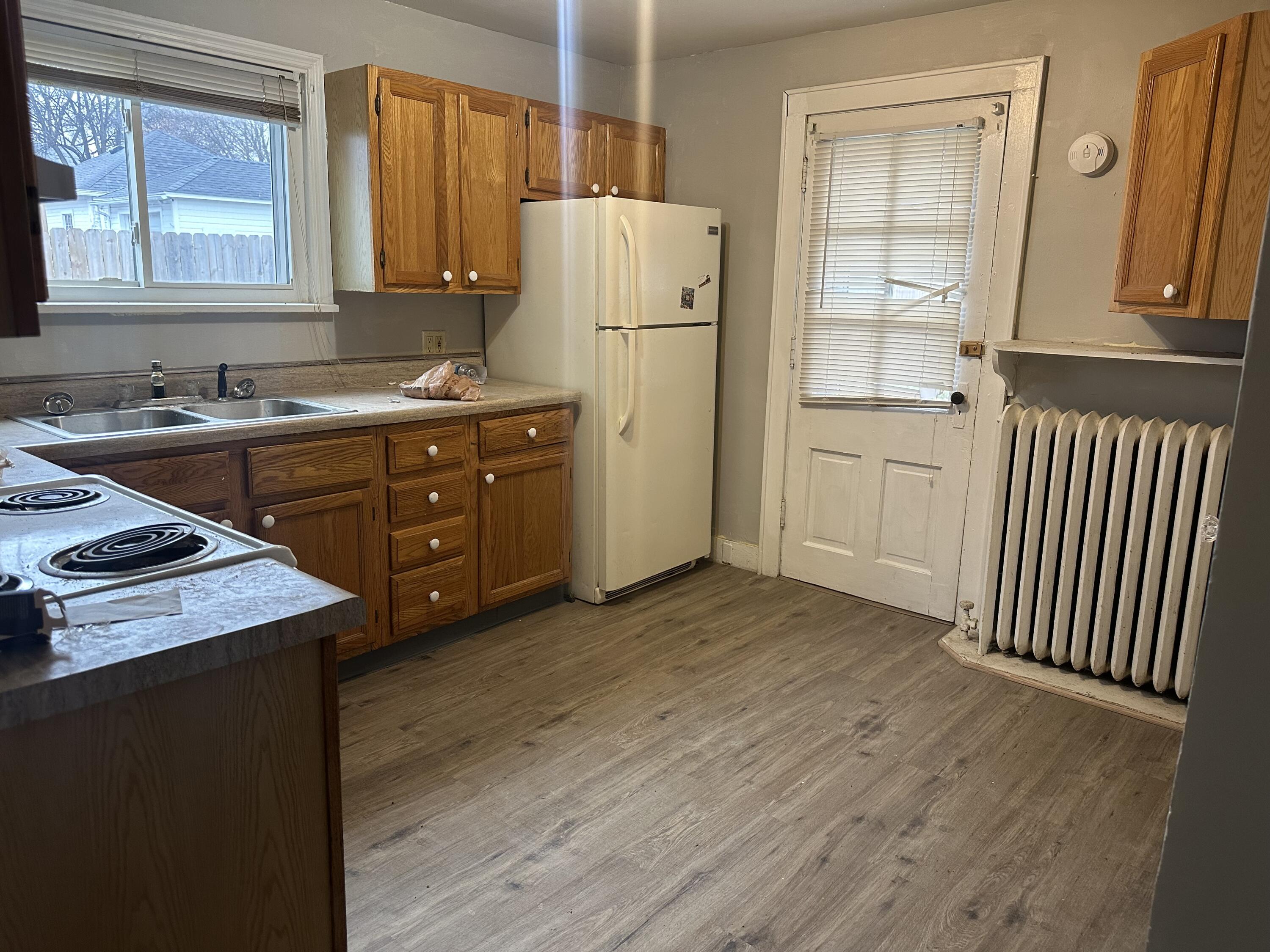 706 Webb Street Jackson, MI 49202 - Photo 16 of 16 IMG_0188