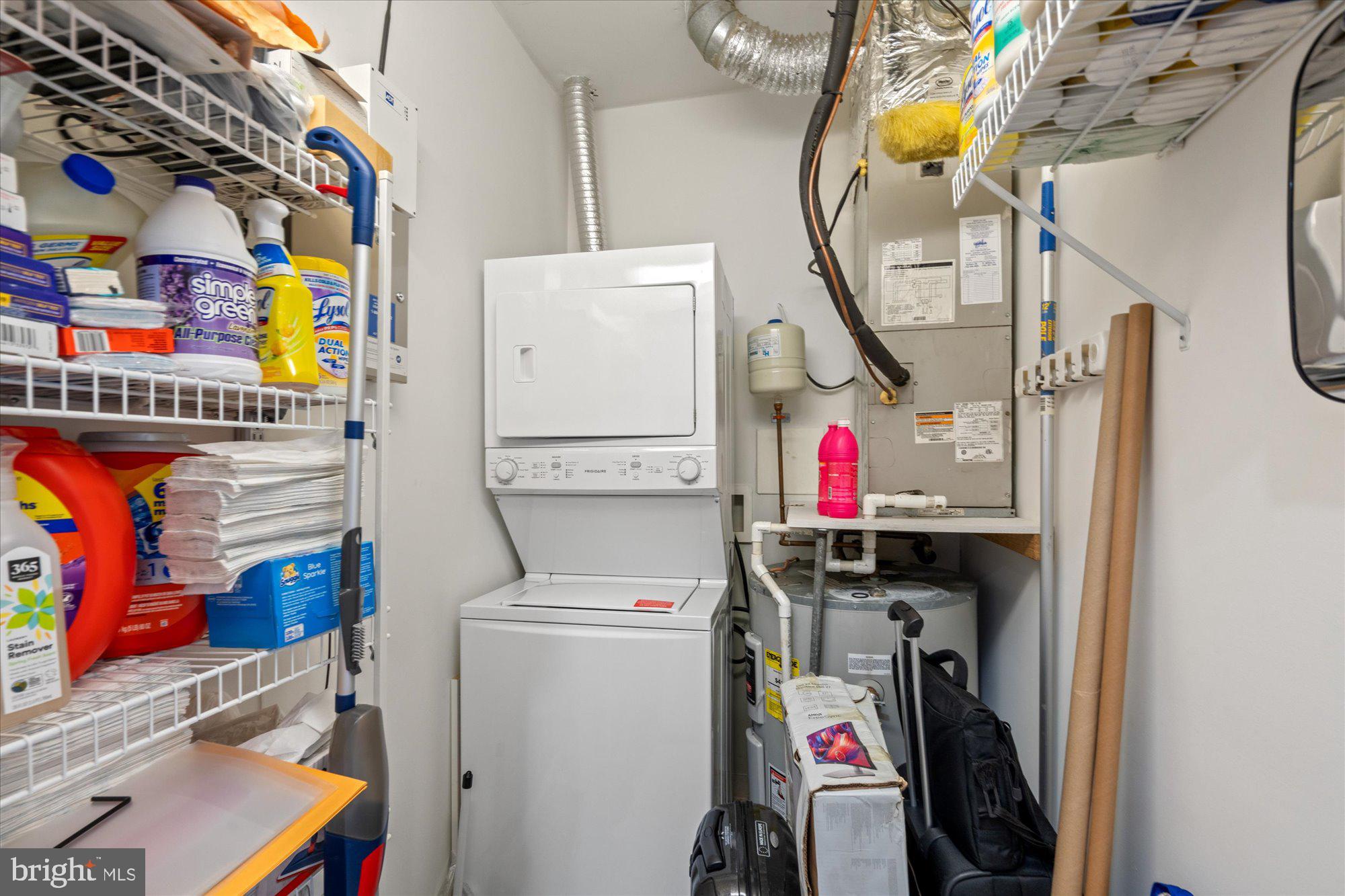 449 R Street Northwest, Unit 301 Washington, DC 20001 - Photo 28 of 37 a utility room with dryer and washer
