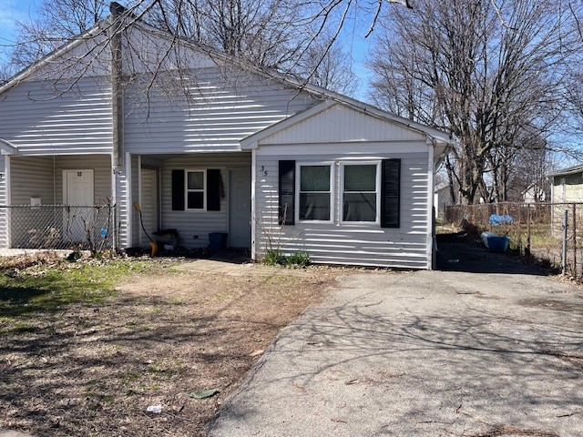 35 Henry Street Rochester, NY 14605 - Photo 1 of 14