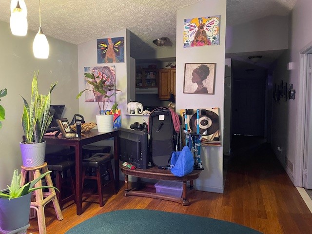 35 Henry Street Rochester, NY 14605 - Photo 4 of 14