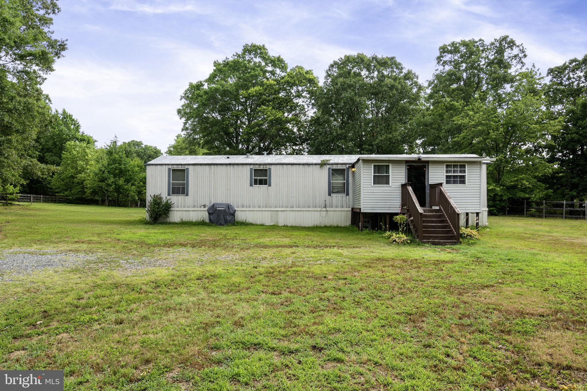 4911 Lewiston Road Bumpass, VA 23024 - Photo 11 of 29