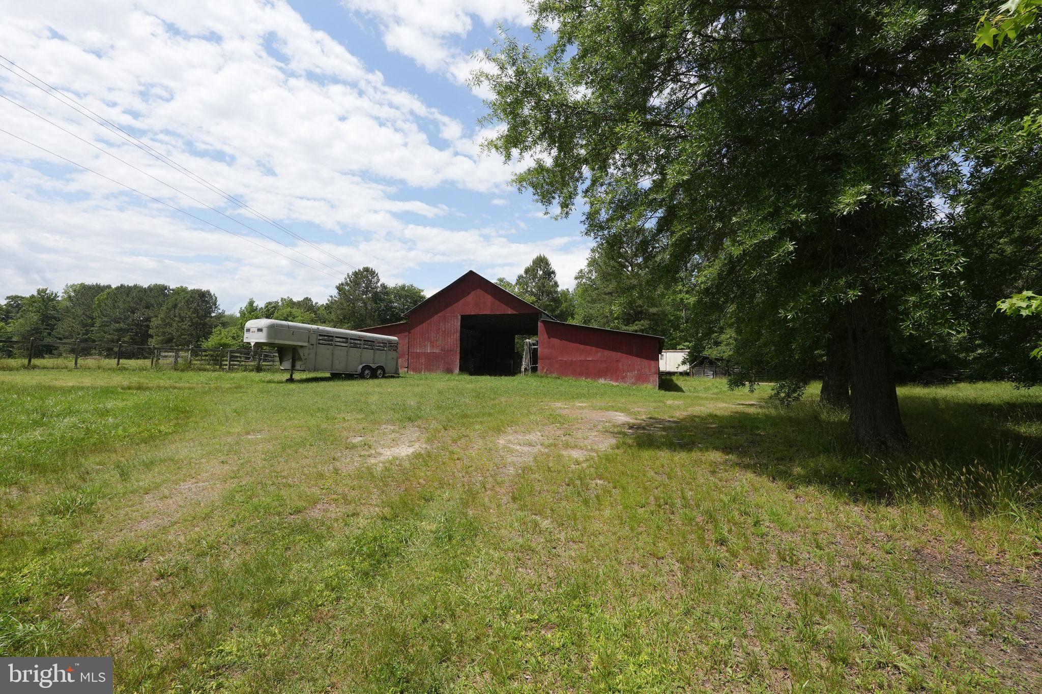 4911 Lewiston Road Bumpass, VA 23024 - Photo 7 of 29