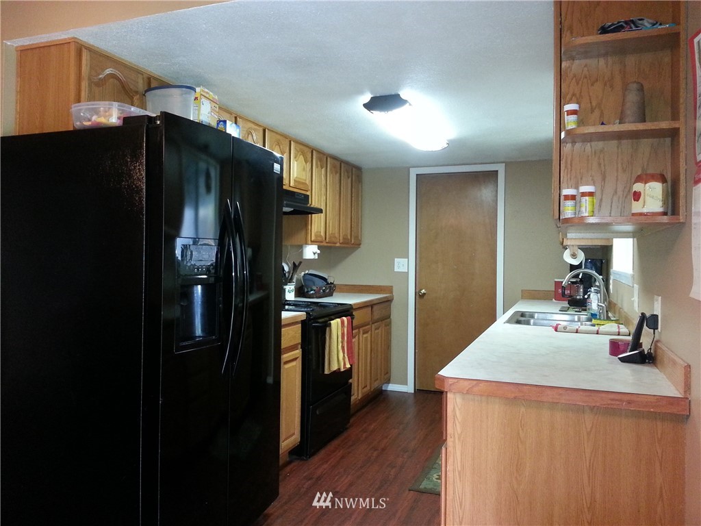 4314 Pine Road Northeast Bremerton, WA 98310 - Photo 11 of 15 Gallery Image 11