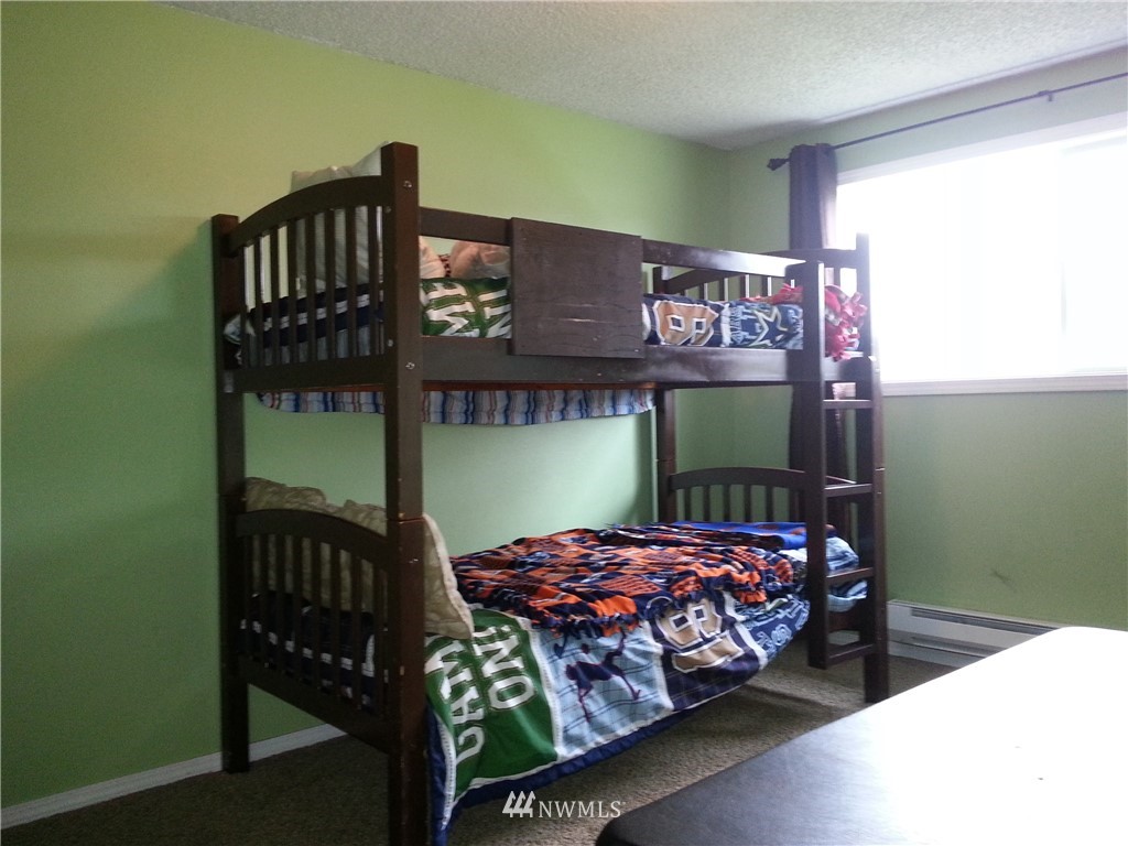 4314 Pine Road Northeast Bremerton, WA 98310 - Photo 8 of 15 Gallery Image 8