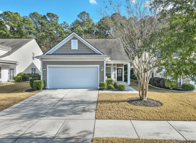 $425,000 | 557 Sea Foam Street, Summerville, SC 29486