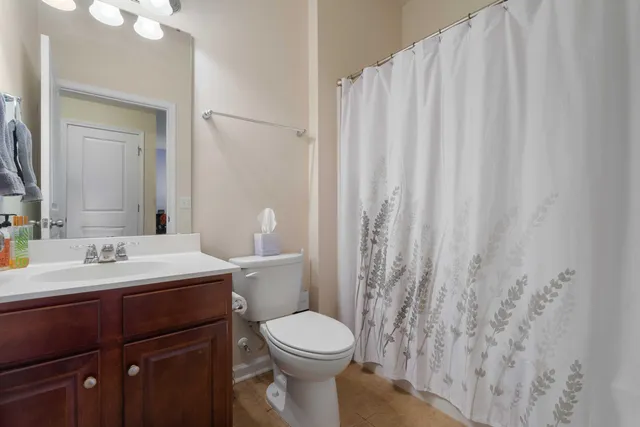 $425,000 | 557 Sea Foam Street, Summerville, SC 29486