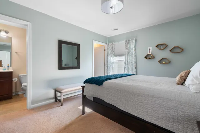 $425,000 | 557 Sea Foam Street, Summerville, SC 29486