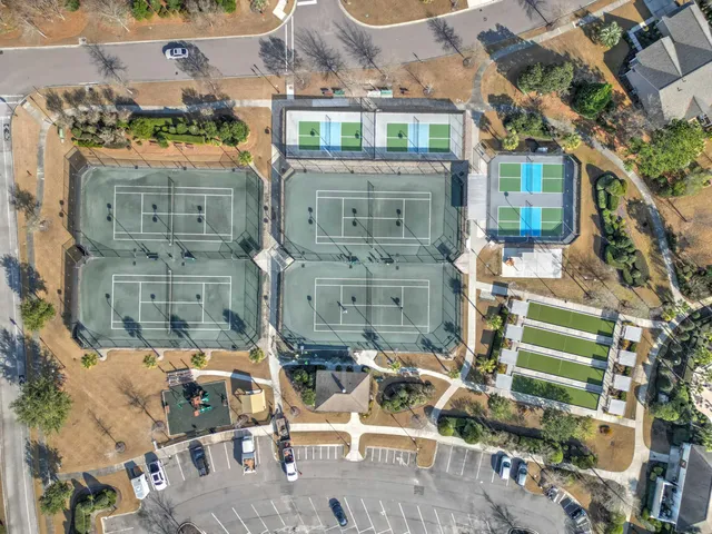 $425,000 | 557 Sea Foam Street, Summerville, SC 29486