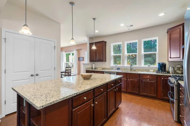 $425,000 | 557 Sea Foam Street, Summerville, SC 29486