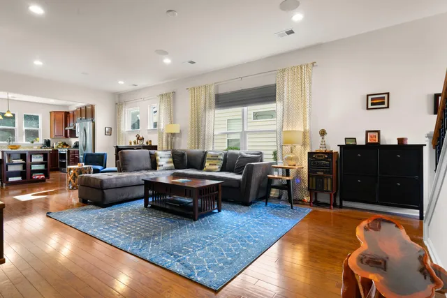 $425,000 | 557 Sea Foam Street, Summerville, SC 29486