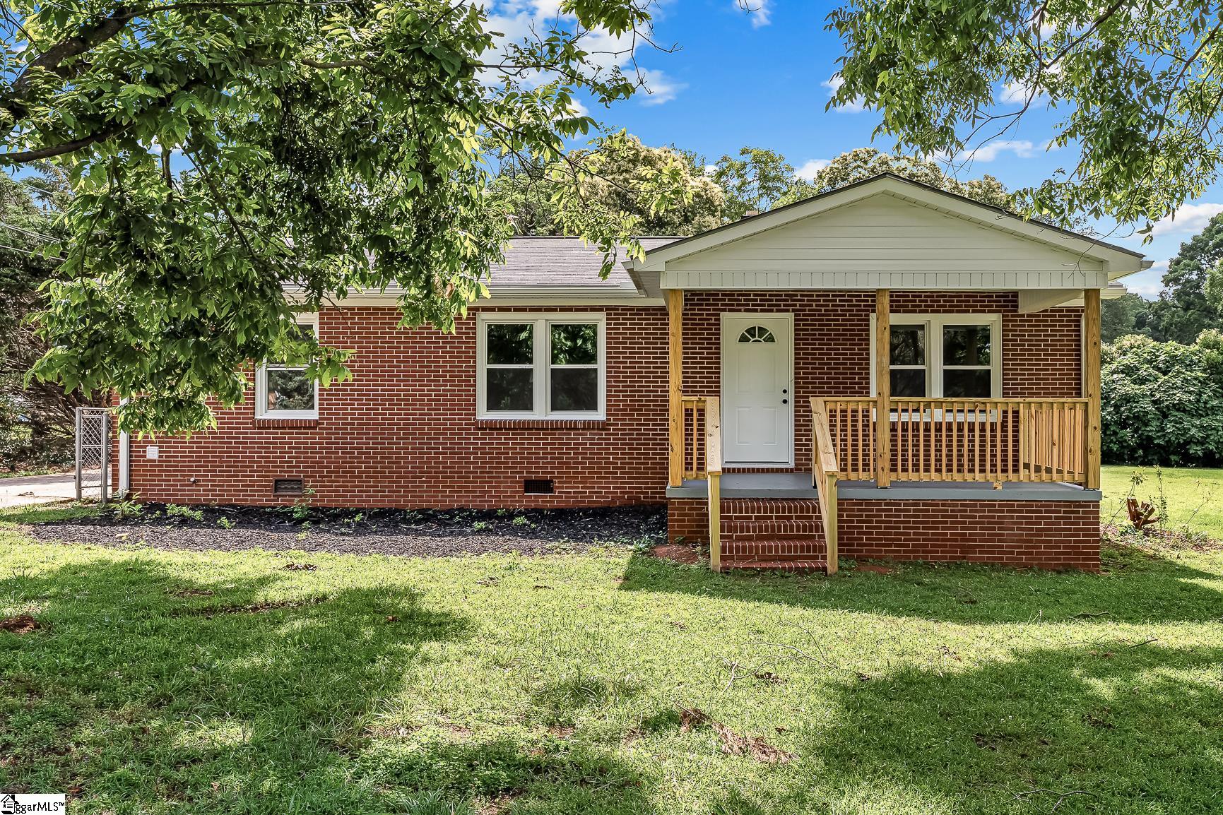 3401 Comanche Street Anderson, SC 29626 - Photo 3 of 35 Gallery Image 3