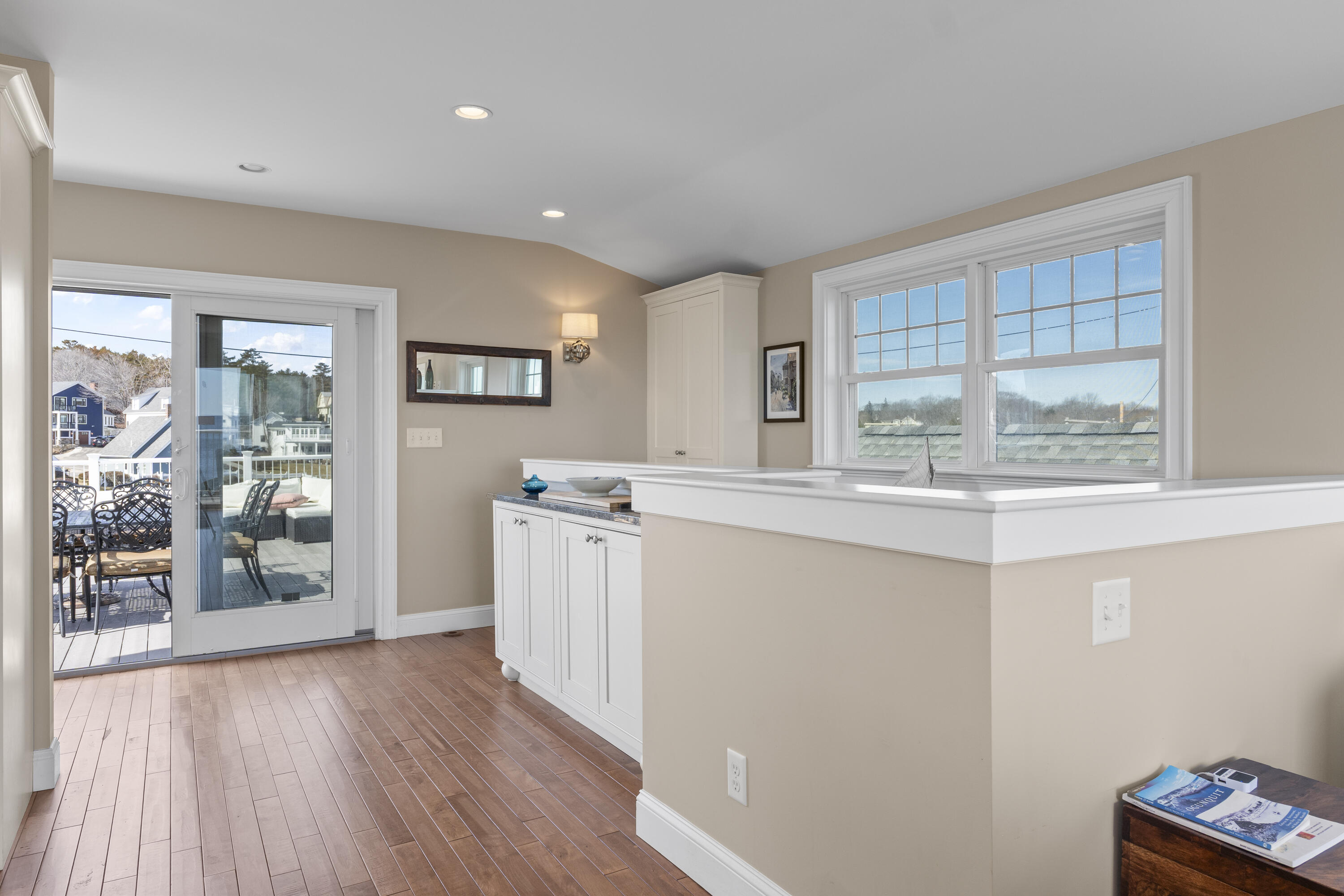 115 Perkins Cove Road Ogunquit, ME 03907 - Photo 20 of 68 Stairway Landing