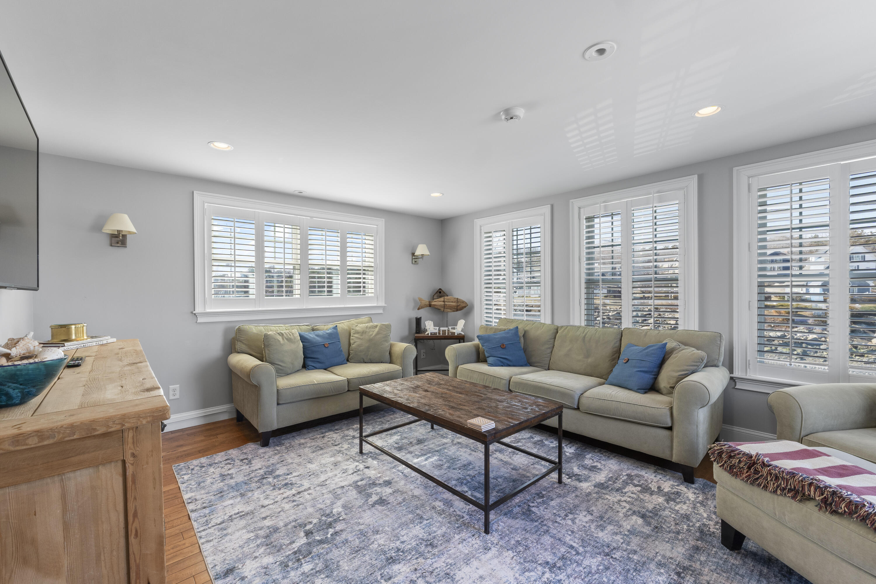115 Perkins Cove Road Ogunquit, ME 03907 - Photo 27 of 68 Family/Flex Room