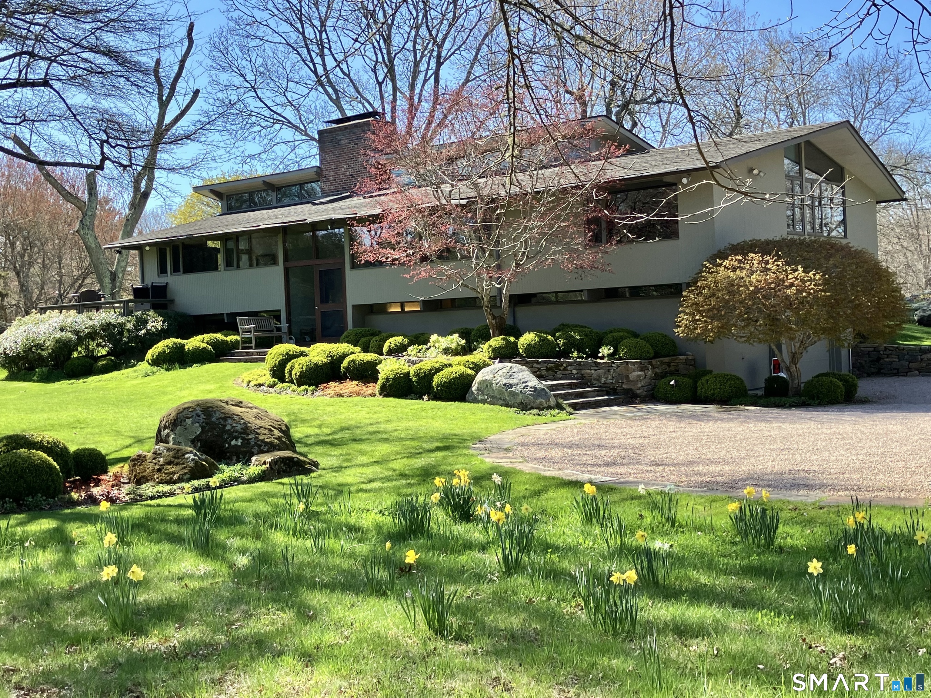 111 Tipping Rock Road Stonington, CT 06378 - Photo 3 of 40