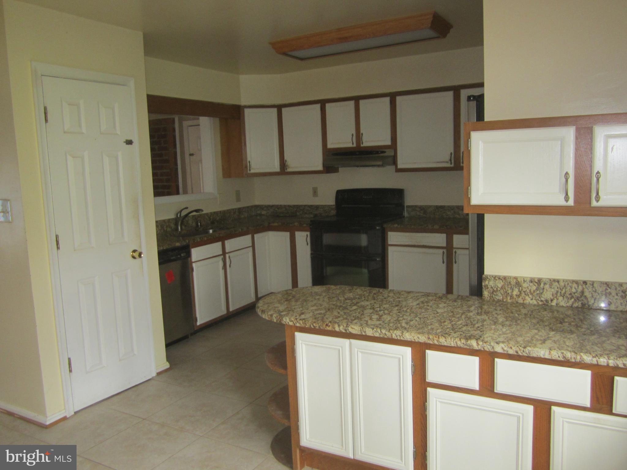 6025 Locust Road St. Leonard, MD 20685 - Photo 4 of 19